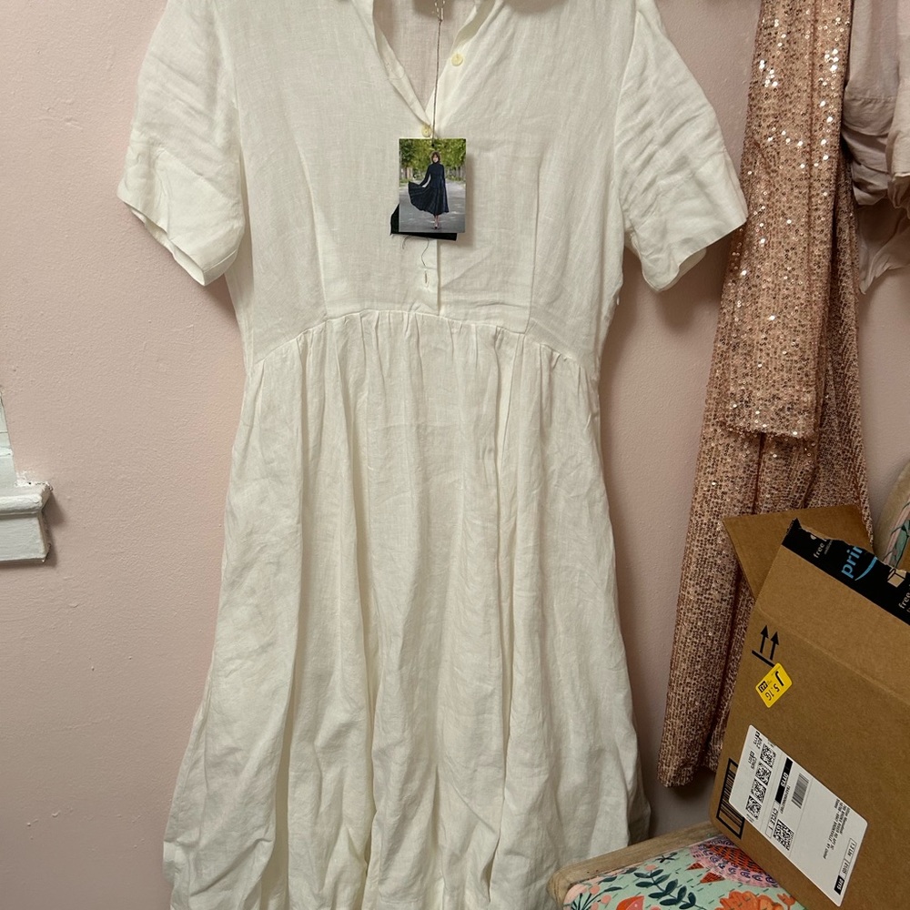 Son De Flor peasant-princess dress just a simple linen white dress